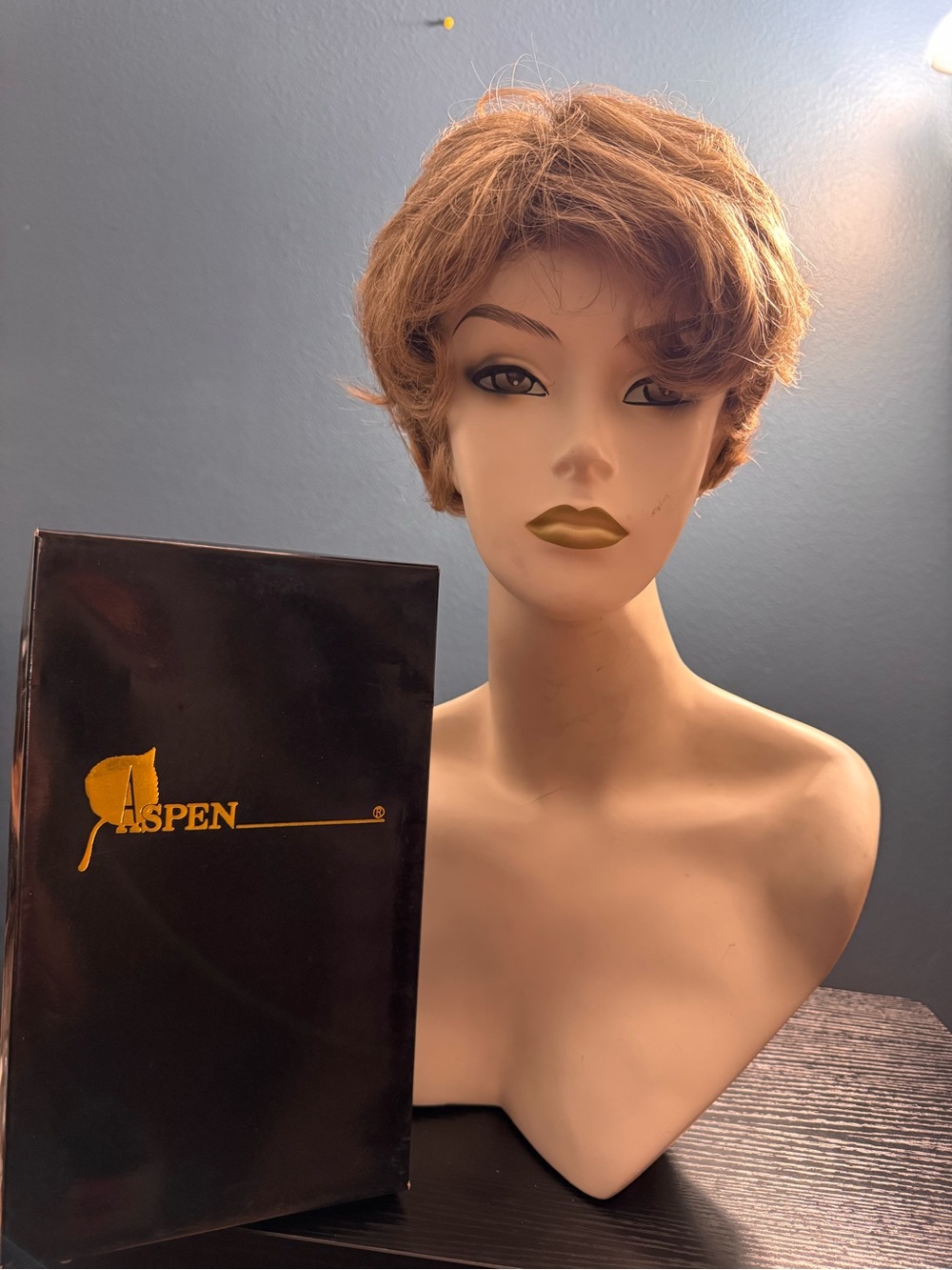 C-122 MIRACLE Short Modacrylic Fiber Wig - 18B/24T Light Brown Blend